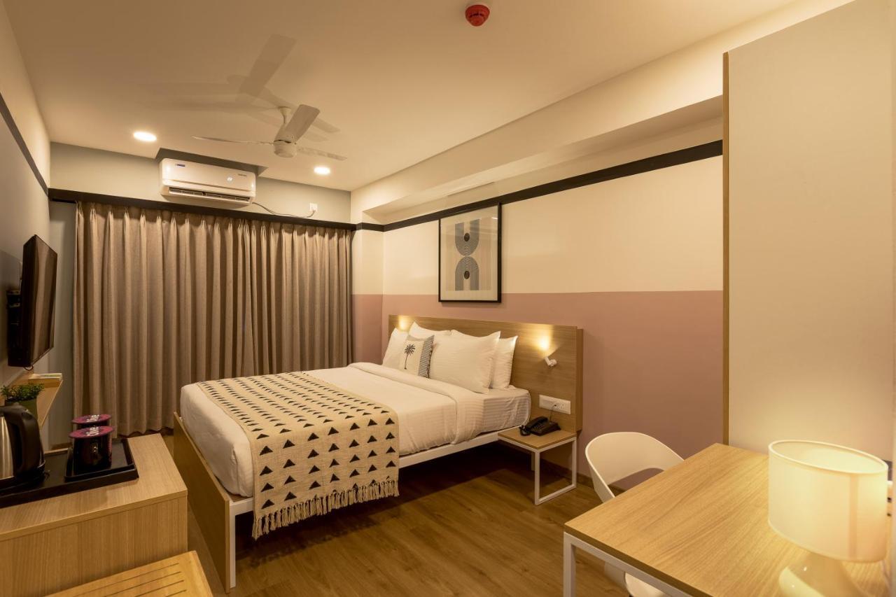 Olive Hotel Indiranagar 100Ft Road By Embassy Group Bangalore Eksteriør billede