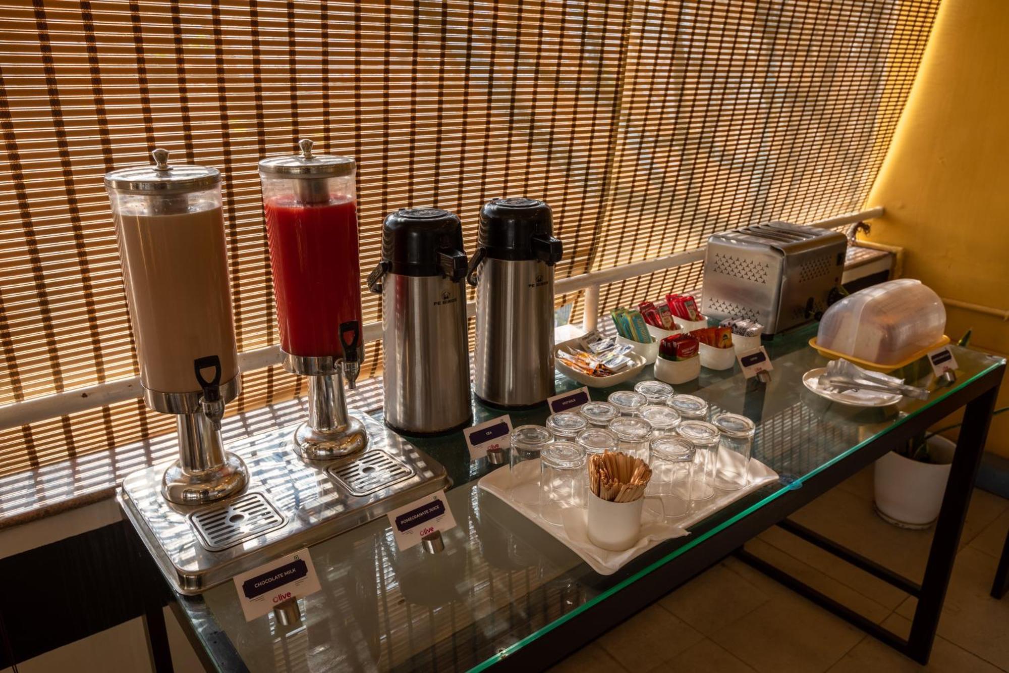 Olive Hotel Indiranagar 100Ft Road By Embassy Group Bangalore Eksteriør billede